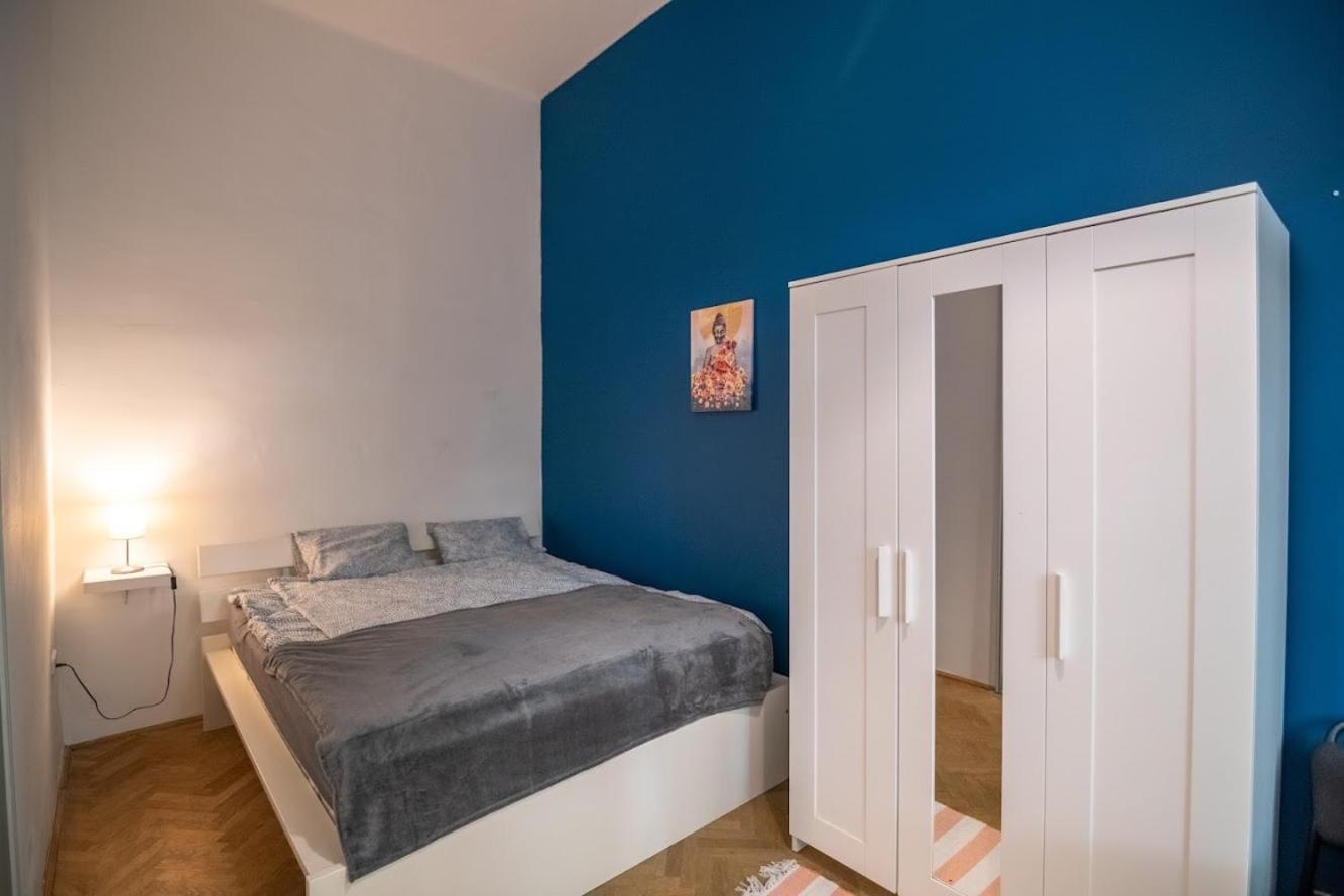 Purezen In The City For 2 Apartment Budapest Bagian luar foto